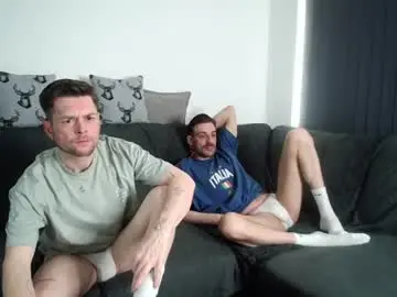 Chaturbate Free Live Porn of twotwinkhusbands