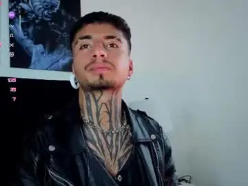 Chaturbate Sex Cam of juancamilo66_