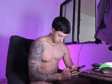 Chaturbate Best live sex cam show of axel_hendrick