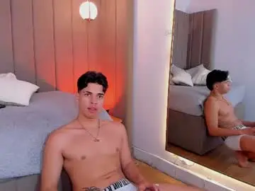 Chaturbate Sex Cam of benjamin_more