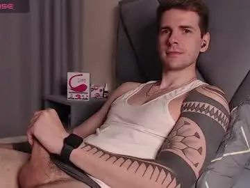 Chaturbate Sex Cam of mr_longboy