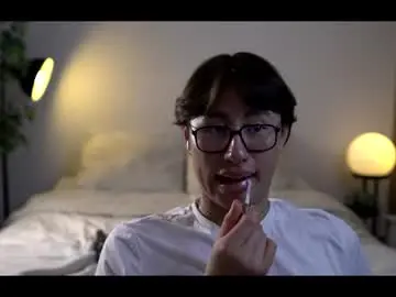 Chaturbate Free Live Porn of louis_zh