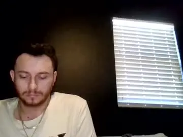 Chaturbate Free Porn Cam of cloudyydayzz