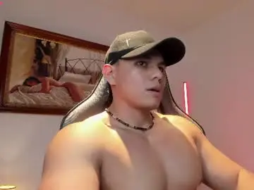 Chaturbate Best live sex cam show of roy__constance