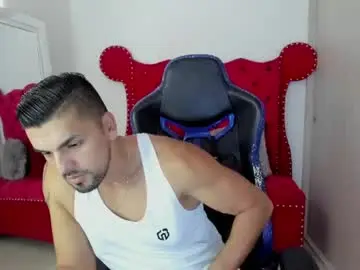 Chaturbate Watch Live Sex Cams of axelwinters_