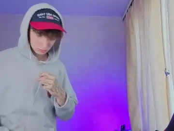 Chaturbate Live Sex Cam of drinklinov