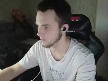 Chaturbate Watch Live Sex Cams of golden_boyyy21