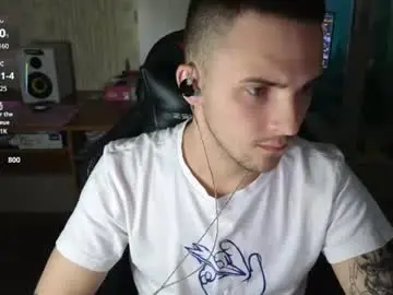 Chaturbate Free Porn Cam of golden_boyyy21