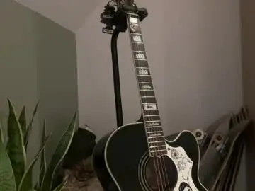 Chaturbate Live Sex Cam of jackwilsonukforyou