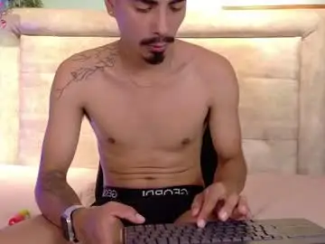 Chaturbate Sex Chat of axel_saenzz