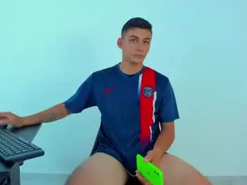 Chaturbate Free Porn Cam of max_wild01