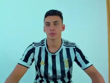 Chaturbate Live Sex of max_wild01