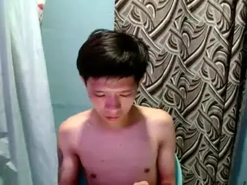 Chaturbate Live Sex Cam of asian_macky