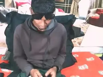 Chaturbate Live Sex Cam of indianthuggin