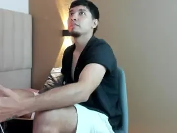 Chaturbate Free Live Porn of noah_smith05