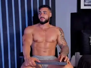 Chaturbate Private Sex Chat of isaac_connor1
