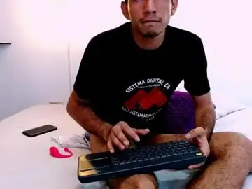 Chaturbate Free Porn Cam of lucas_dream