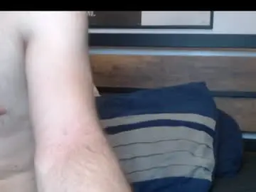 Chaturbate Live Sex Cam of al3xzanderth3gr3at