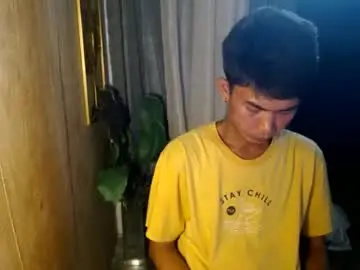 Chaturbate Live Sex of asianhotbigcock