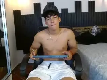 Chaturbate Sex Cam of ren_storm