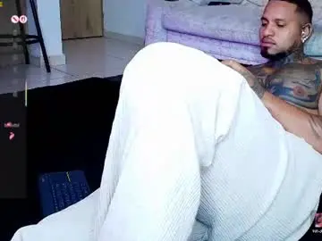 Chaturbate Private Sex Chat of zain_diesel7