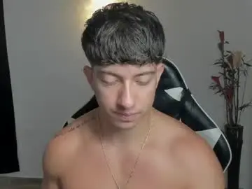 Chaturbate Live Sex Cam of sean_brownx