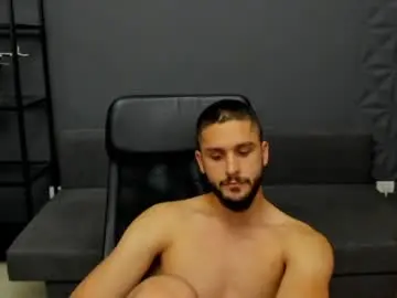 Chaturbate Free Porn Cam of troywade
