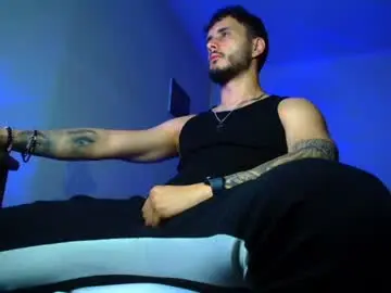 Chaturbate Best live sex cam show of xandercagex