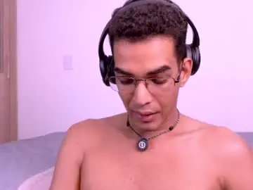 Chaturbate Best Webcam of pikashuu7u7