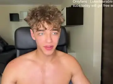 Chaturbate Nude Webcam of lukedesirable