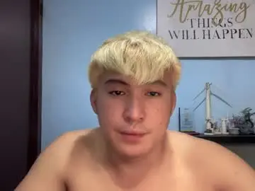 Chaturbate Watch Live Sex Cams of ur_jayqutee