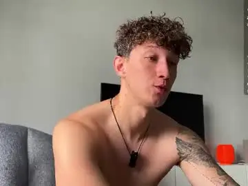 Chaturbate Watch Live Sex Cams of lyon_power_