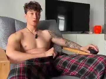 Chaturbate Watch Live Sex Cams of lyon_power_