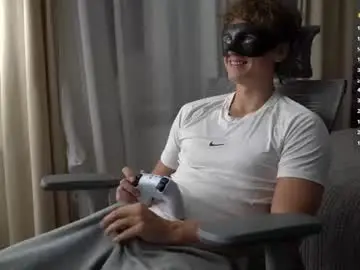 Chaturbate Live Porn of maestro3369