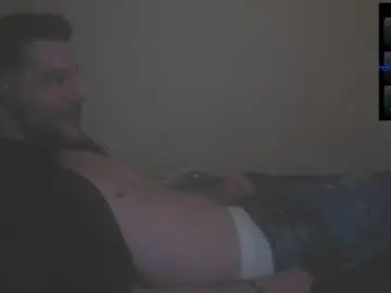 Chaturbate Live Sex Cam of bigcawwwk