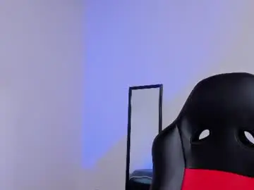 Chaturbate Live Sex of luigi1_