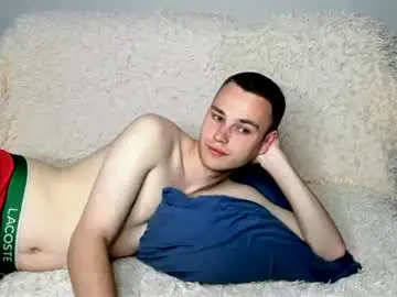 Chaturbate Adult Webcams of robert10211