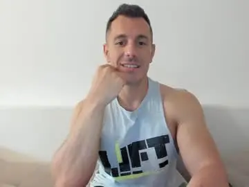 Chaturbate Adult Webcams of roberto4ever