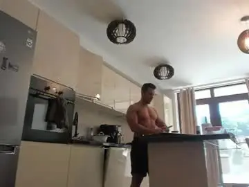 Chaturbate Free Live Porn of roberto4ever