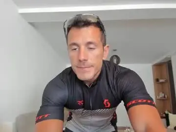Chaturbate Best Webcam of roberto4ever
