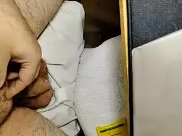 Chaturbate Live Porn of small_1986