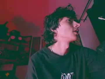 Chaturbate Live Sex Cam of olliver___y