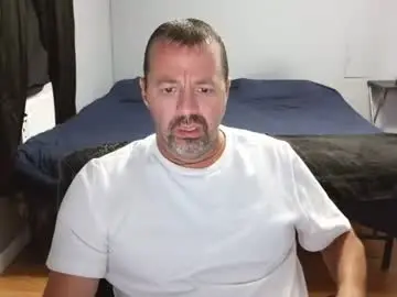 Chaturbate Free Live Porn of airbornelunsford39