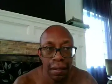 Chaturbate Free Porn Cam of browneyez27