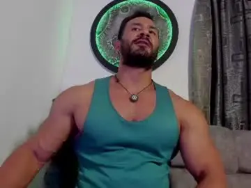 Chaturbate Live Sex Cam of curt_x