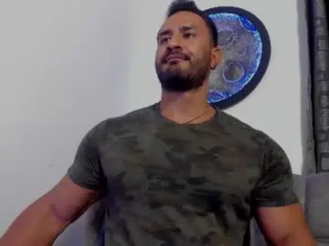 Chaturbate Adult Webcams of curt_x