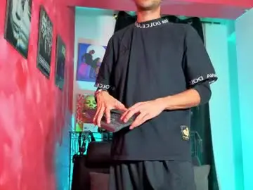 Chaturbate Live Sex Cam of matthewfoxxx