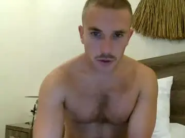 Chaturbate Free Live Porn of muscleshow00
