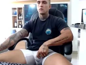 Chaturbate Live Sex of exotic_dude