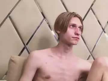 Chaturbate Live Sex Cam of fred_benson
